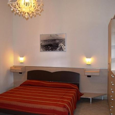 Oasi Del Mare Aparthotel Tirrenia Exterior foto